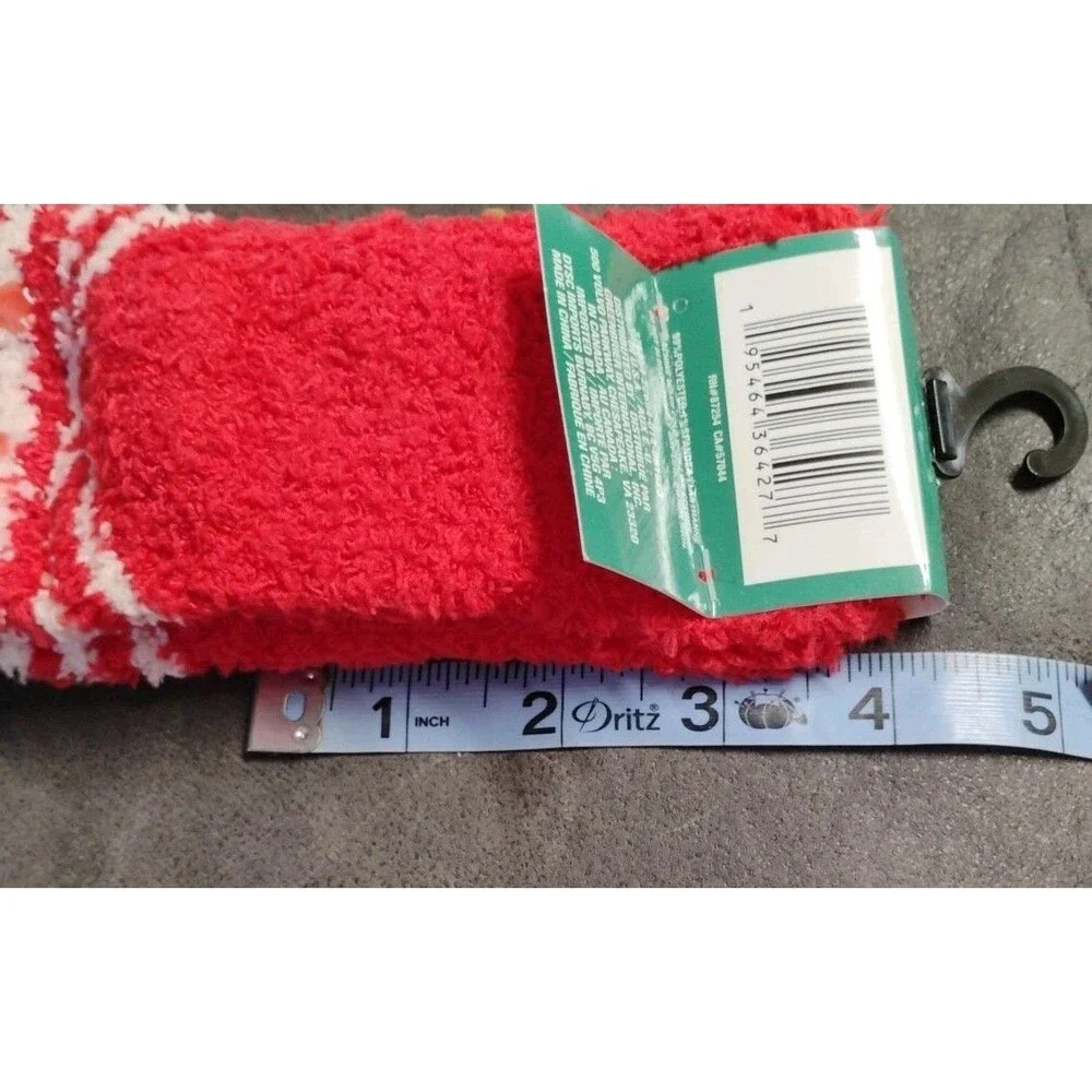 Kids size 7 Fuzzy socks Rudolf Snugadoo  Non Skid Bottom
